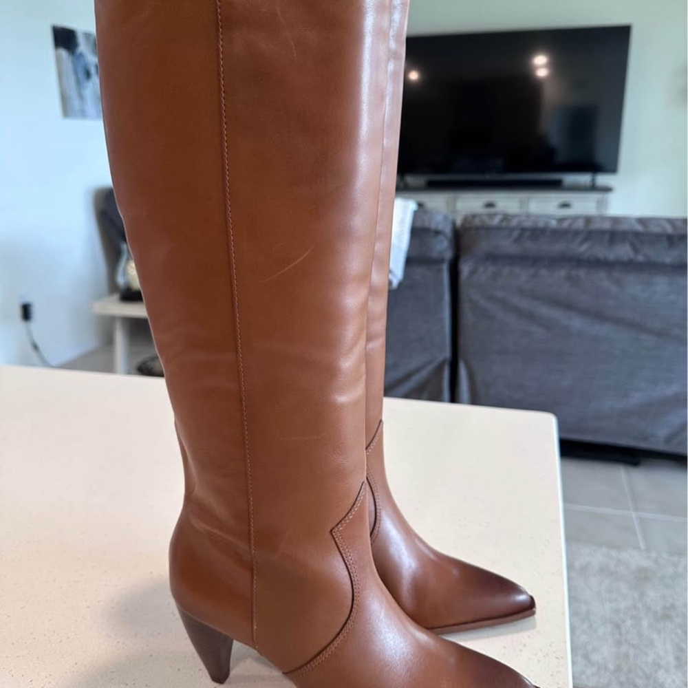 Vince Camuto Elegant Black Heeled Boots - Picture 5 of 7